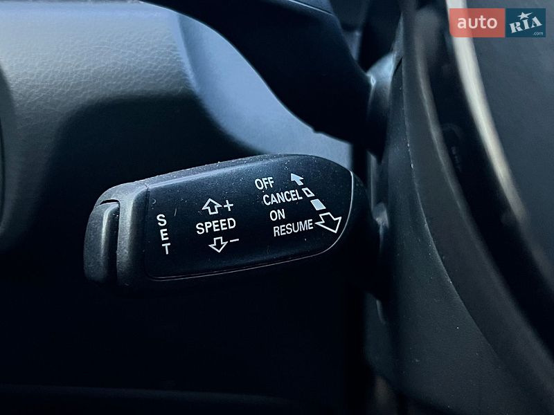 Позашляховик / Кросовер Audi Q3 2016 в Луцьку