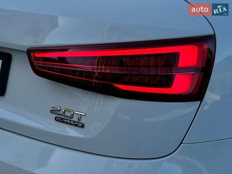 Позашляховик / Кросовер Audi Q3 2016 в Луцьку
