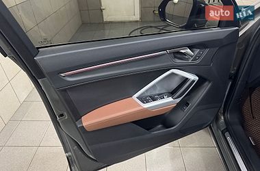 Внедорожник / Кроссовер Audi Q3 2022 в Умани