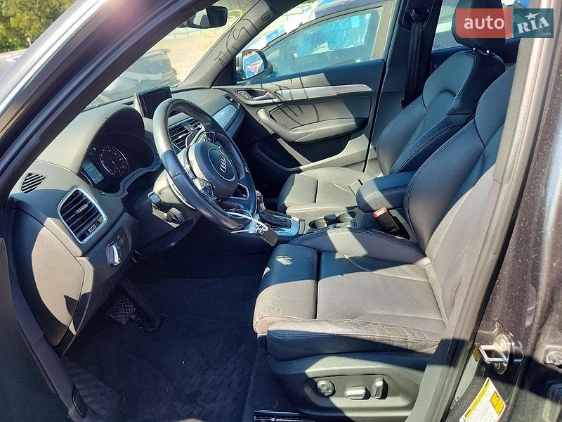 Позашляховик / Кросовер Audi Q3 2018 в Львові фото 7 Позашляховик / Кросовер Audi Q3 2018 в Львові