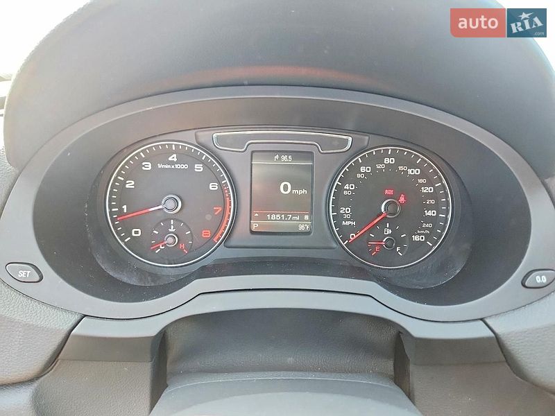 Позашляховик / Кросовер Audi Q3 2018 в Львові фото 9 Позашляховик / Кросовер Audi Q3 2018 в Львові