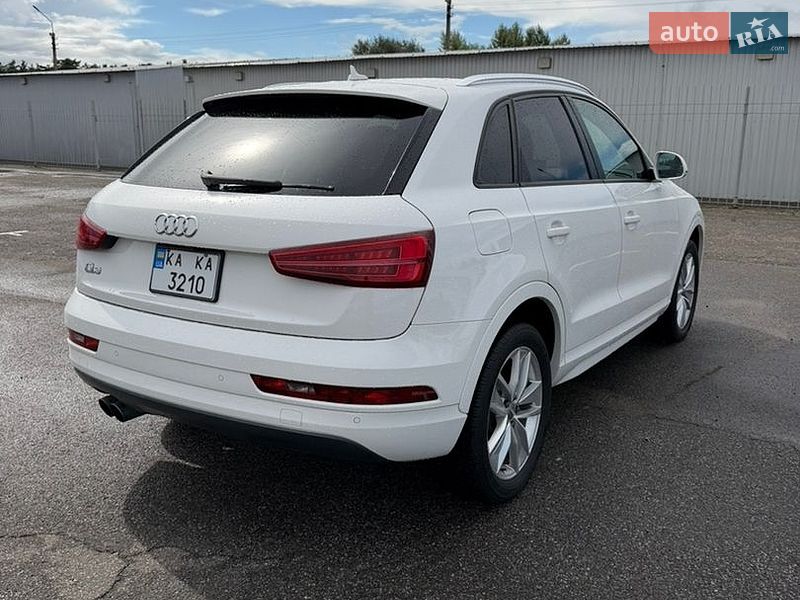 Позашляховик / Кросовер Audi Q3 2016 в Києві фото 12 Позашляховик / Кросовер Audi Q3 2016 в Києві