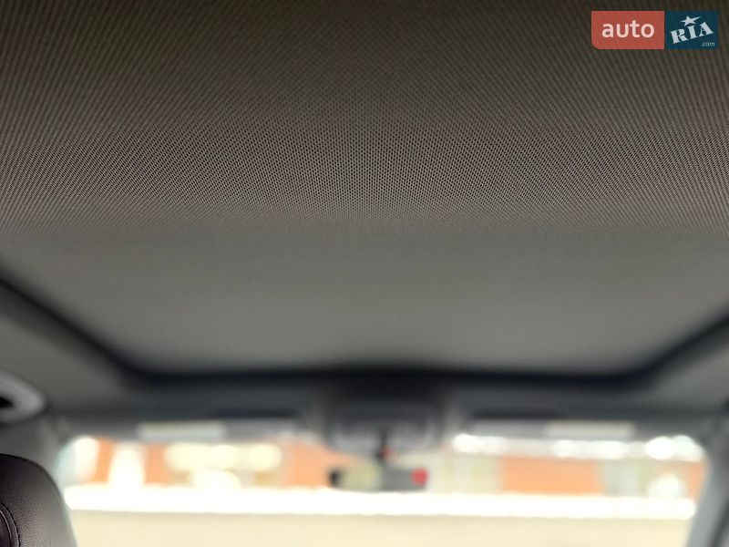 Позашляховик / Кросовер Audi Q3 2021 в Києві фото 19 Позашляховик / Кросовер Audi Q3 2021 в Києві
