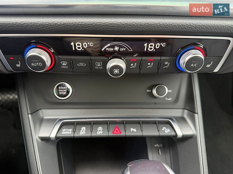 Позашляховик / Кросовер Audi Q3 2021 в Києві фото 33 Позашляховик / Кросовер Audi Q3 2021 в Києві