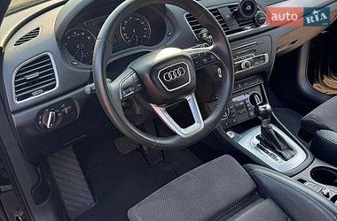 Внедорожник / Кроссовер Audi Q3 2017 в Киеве