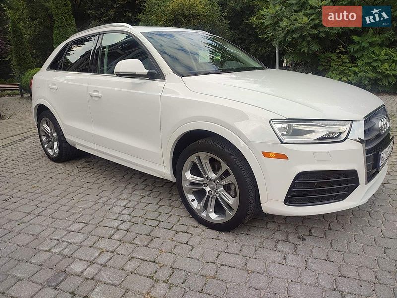 Позашляховик / Кросовер Audi Q3 2018 в Львові
