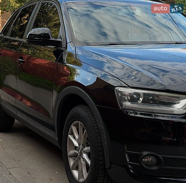 Позашляховик / Кросовер Audi Q3 2012 в Вінниці