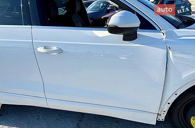 Позашляховик / Кросовер Audi Q3 2021 в Києві