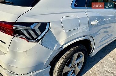 Позашляховик / Кросовер Audi Q3 2021 в Києві