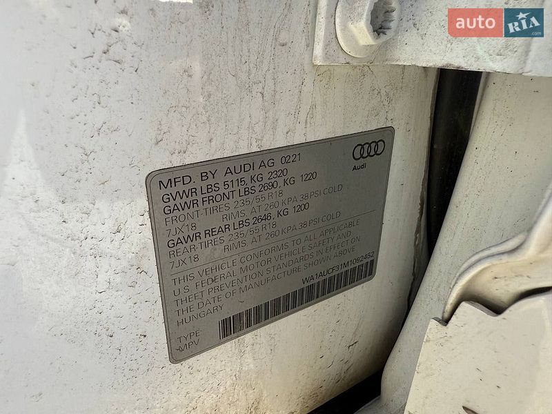 Позашляховик / Кросовер Audi Q3 2021 в Києві