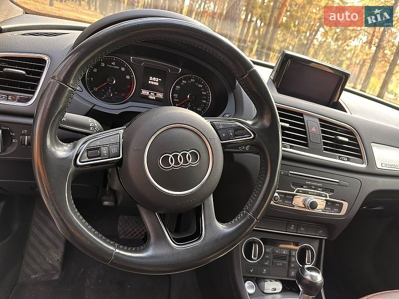 Позашляховик / Кросовер Audi Q3 2017 в Сумах