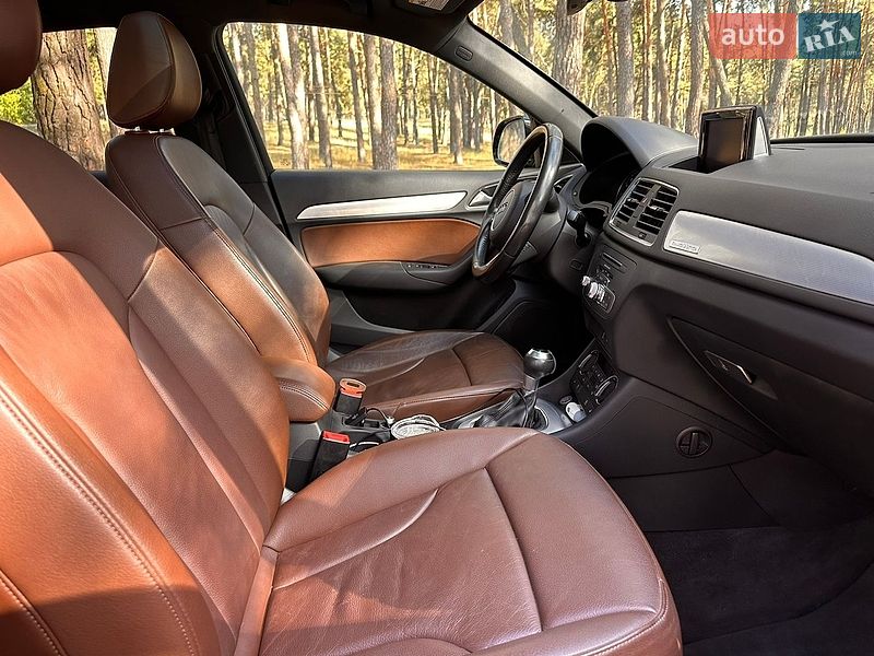 Позашляховик / Кросовер Audi Q3 2017 в Сумах