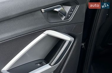 Позашляховик / Кросовер Audi Q3 2022 в Києві