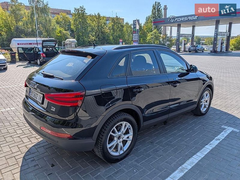Внедорожник / Кроссовер Audi Q3 2014 в Каменец-Подольском