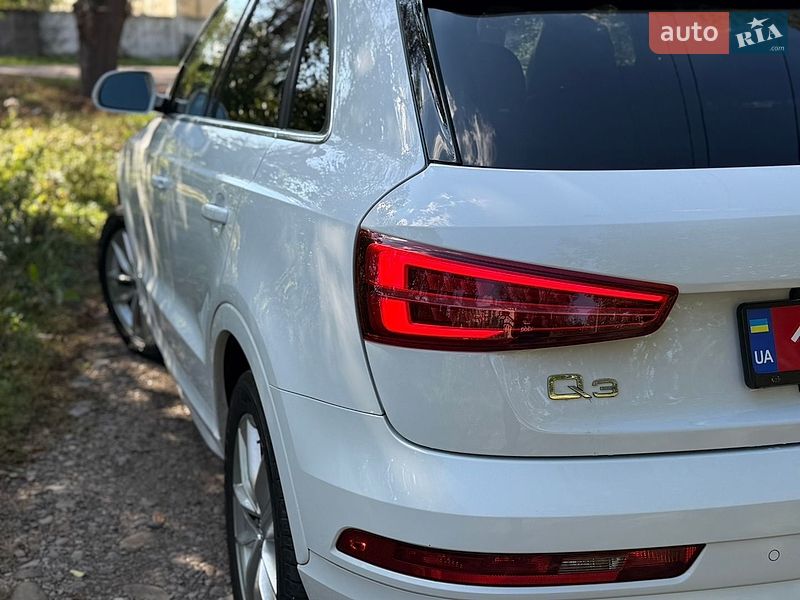 Внедорожник / Кроссовер Audi Q3 2016 в Стрые