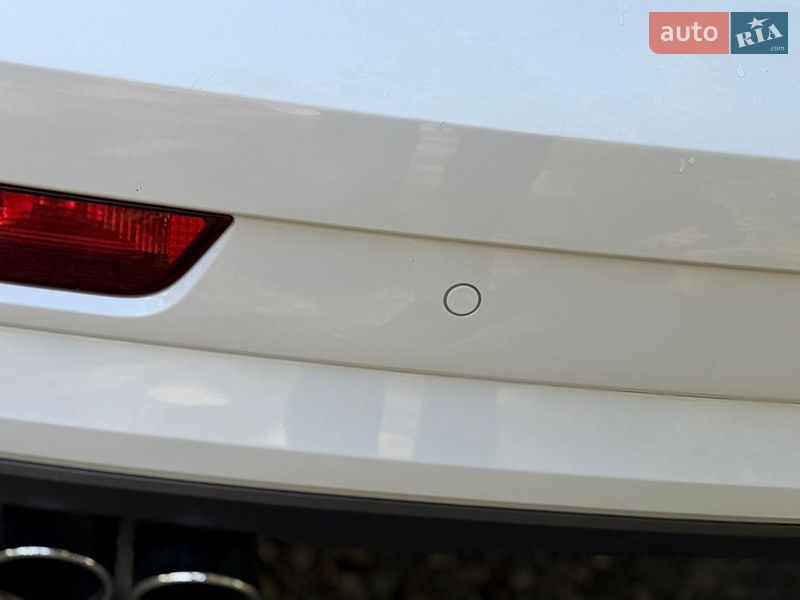 Внедорожник / Кроссовер Audi Q3 2016 в Стрые