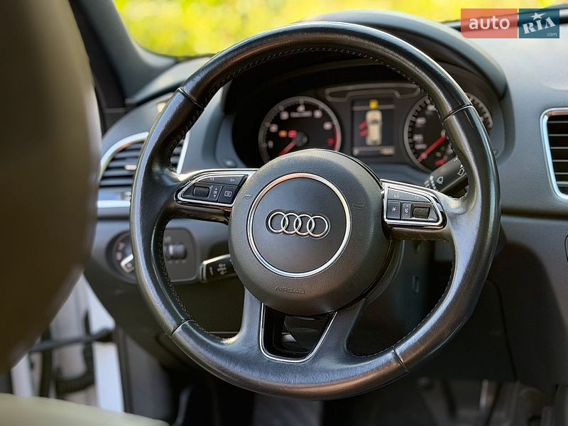 Внедорожник / Кроссовер Audi Q3 2016 в Стрые