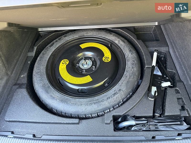 Внедорожник / Кроссовер Audi Q3 2016 в Стрые
