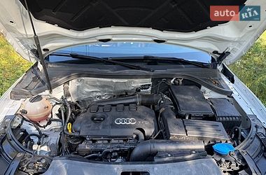 Внедорожник / Кроссовер Audi Q3 2016 в Стрые