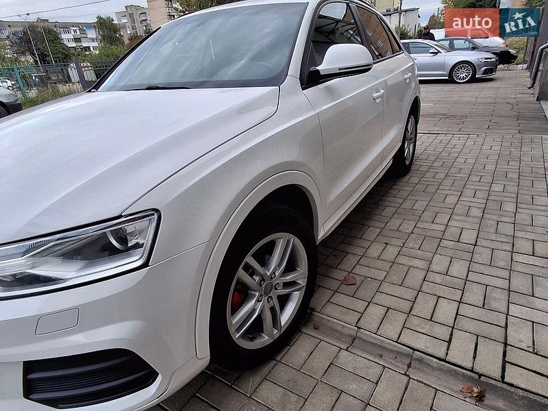 Позашляховик / Кросовер Audi Q3 2017 в Коростені