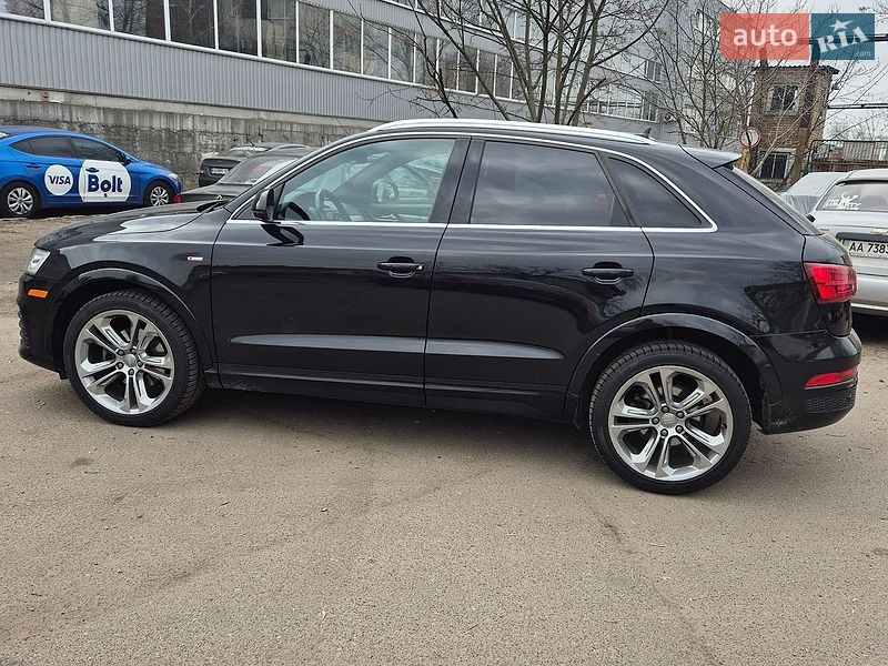 Внедорожник / Кроссовер Audi Q3 2016 в Киеве