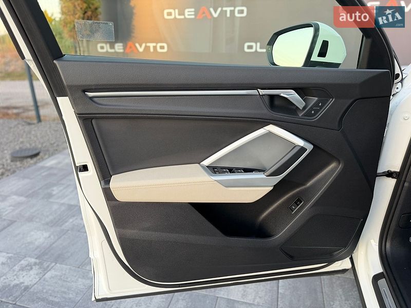 Позашляховик / Кросовер Audi Q3 2021 в Вінниці фото 43 Позашляховик / Кросовер Audi Q3 2021 в Вінниці