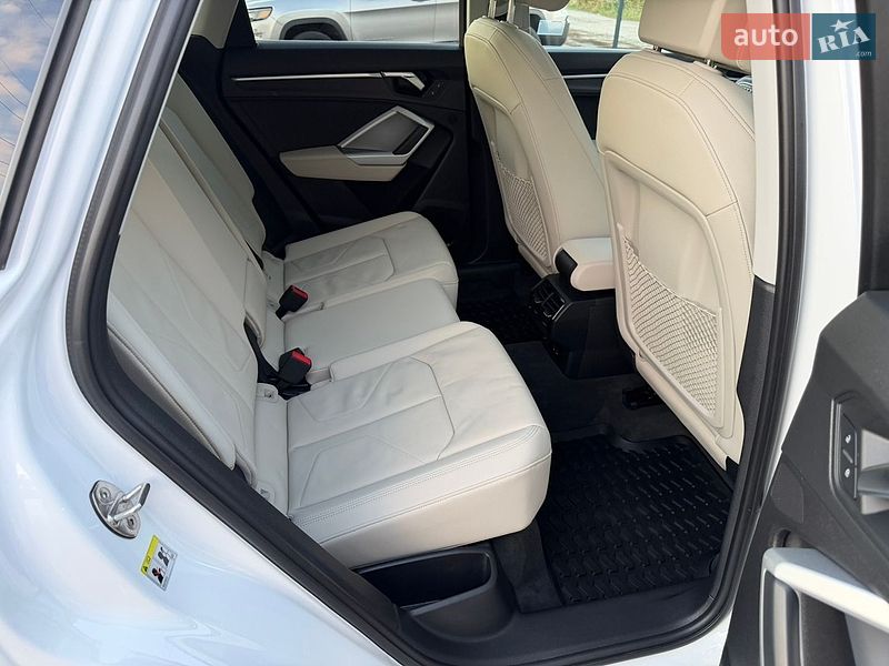 Позашляховик / Кросовер Audi Q3 2021 в Вінниці фото 70 Позашляховик / Кросовер Audi Q3 2021 в Вінниці