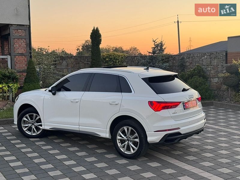 Позашляховик / Кросовер Audi Q3 2023 в Стрию фото 22 Позашляховик / Кросовер Audi Q3 2023 в Стрию