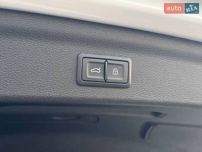 Позашляховик / Кросовер Audi Q3 2023 в Стрию фото 26 Позашляховик / Кросовер Audi Q3 2023 в Стрию