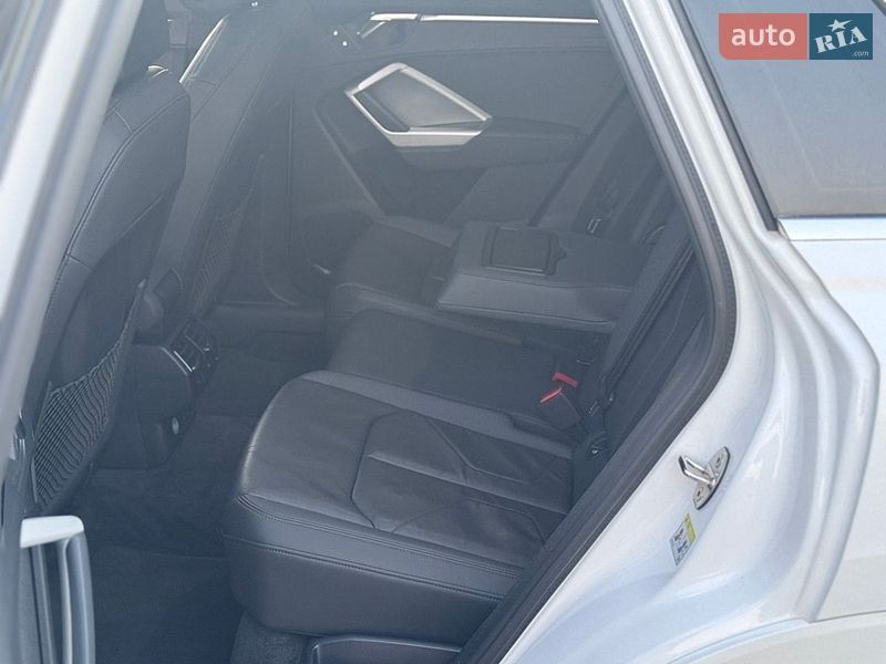 Позашляховик / Кросовер Audi Q3 2023 в Стрию фото 46 Позашляховик / Кросовер Audi Q3 2023 в Стрию