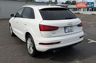 Позашляховик / Кросовер Audi Q3 2016 в Києві