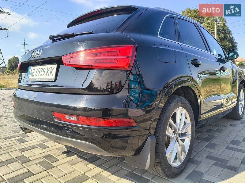Позашляховик / Кросовер Audi Q3 2015 в Дніпрі фото 2 Позашляховик / Кросовер Audi Q3 2015 в Дніпрі