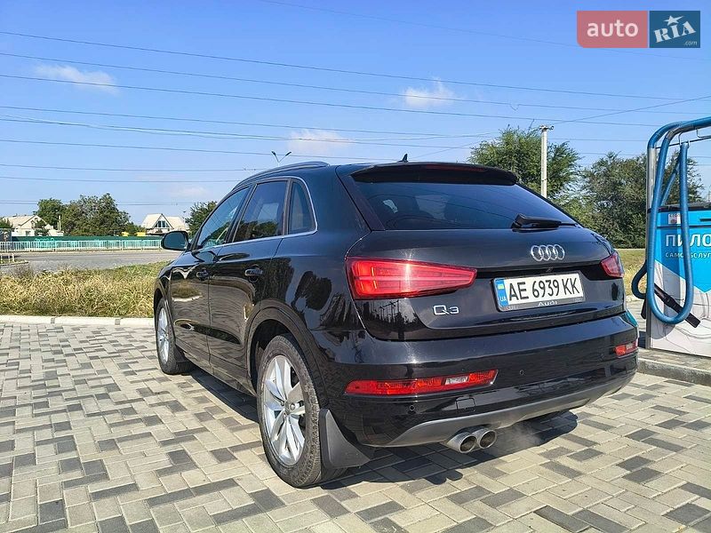 Позашляховик / Кросовер Audi Q3 2015 в Дніпрі фото 3 Позашляховик / Кросовер Audi Q3 2015 в Дніпрі
