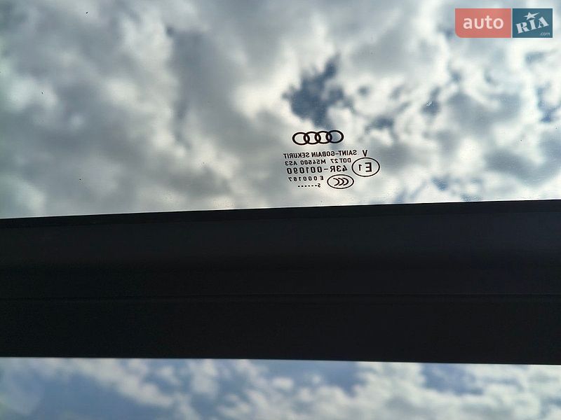 Позашляховик / Кросовер Audi Q3 2015 в Дніпрі фото 5 Позашляховик / Кросовер Audi Q3 2015 в Дніпрі