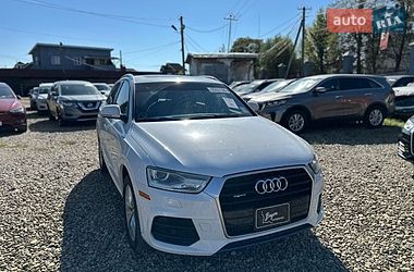 Внедорожник / Кроссовер Audi Q3 2017 в Стрые