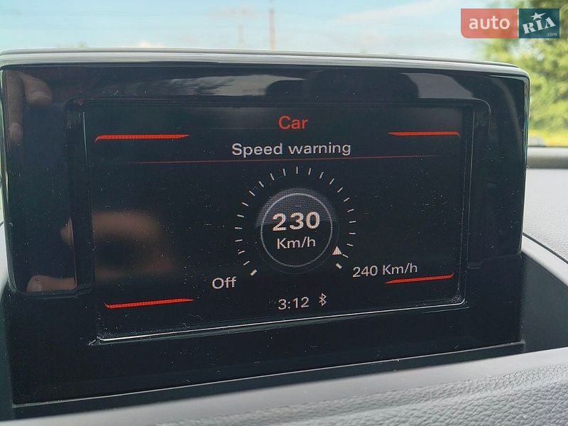 Позашляховик / Кросовер Audi Q3 2015 в Дніпрі фото 9 Позашляховик / Кросовер Audi Q3 2015 в Дніпрі