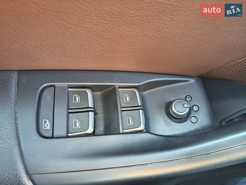 Позашляховик / Кросовер Audi Q3 2015 в Дніпрі фото 24 Позашляховик / Кросовер Audi Q3 2015 в Дніпрі