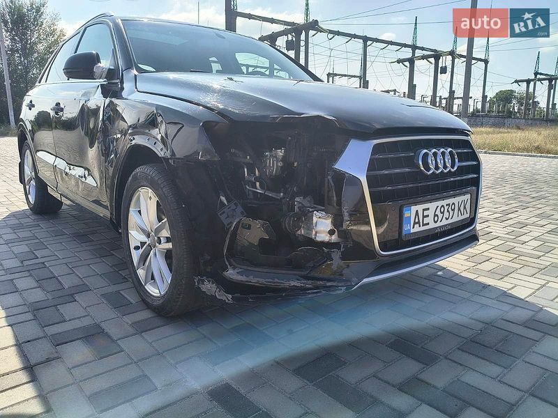 Позашляховик / Кросовер Audi Q3 2015 в Дніпрі фото 45 Позашляховик / Кросовер Audi Q3 2015 в Дніпрі