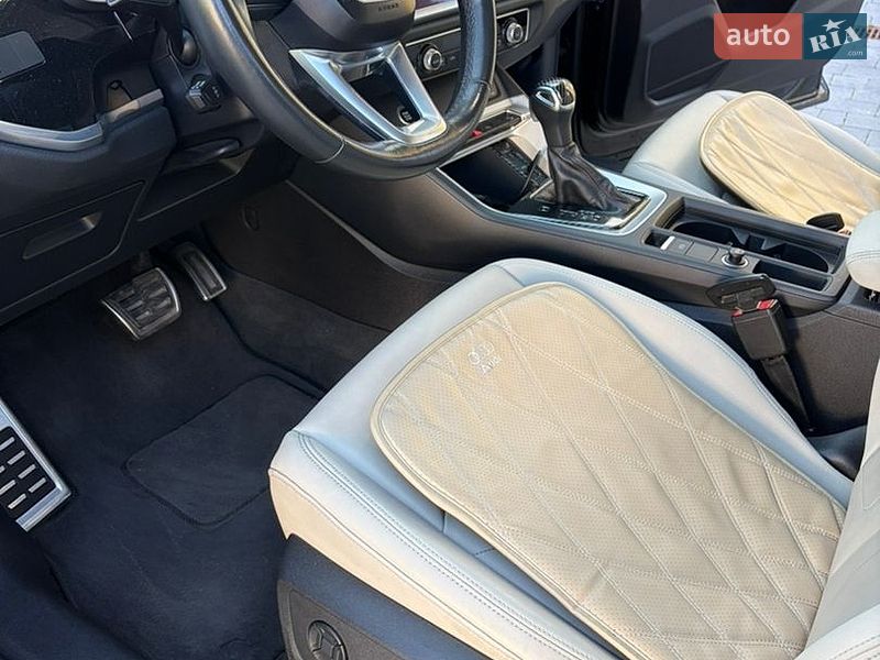 Позашляховик / Кросовер Audi Q3 2021 в Львові