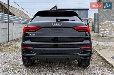 Позашляховик / Кросовер Audi Q3 2024 в Дніпрі