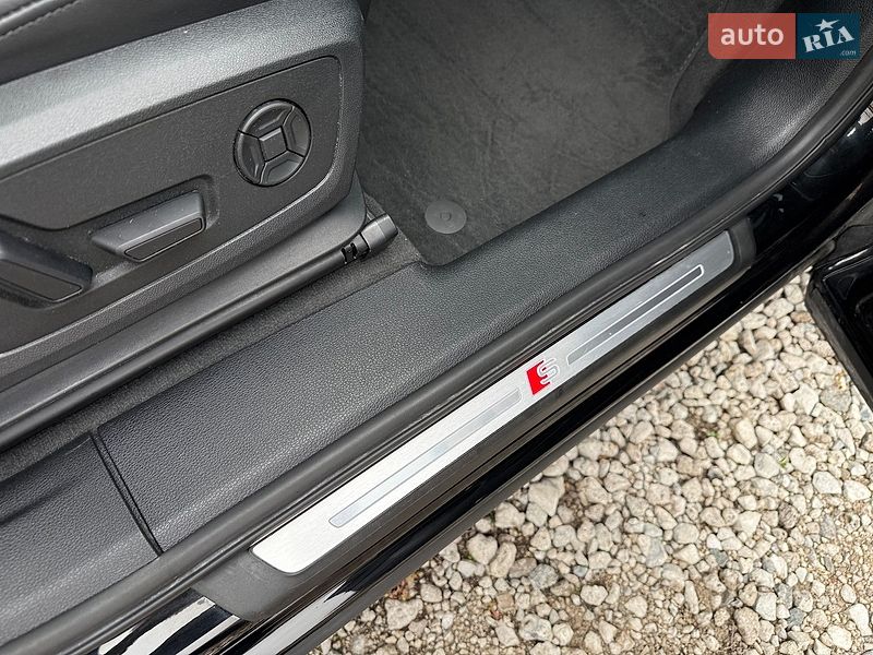 Позашляховик / Кросовер Audi Q3 2024 в Дніпрі