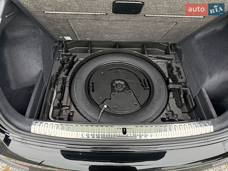 Позашляховик / Кросовер Audi Q3 2024 в Дніпрі