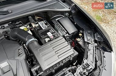 Позашляховик / Кросовер Audi Q3 2024 в Дніпрі