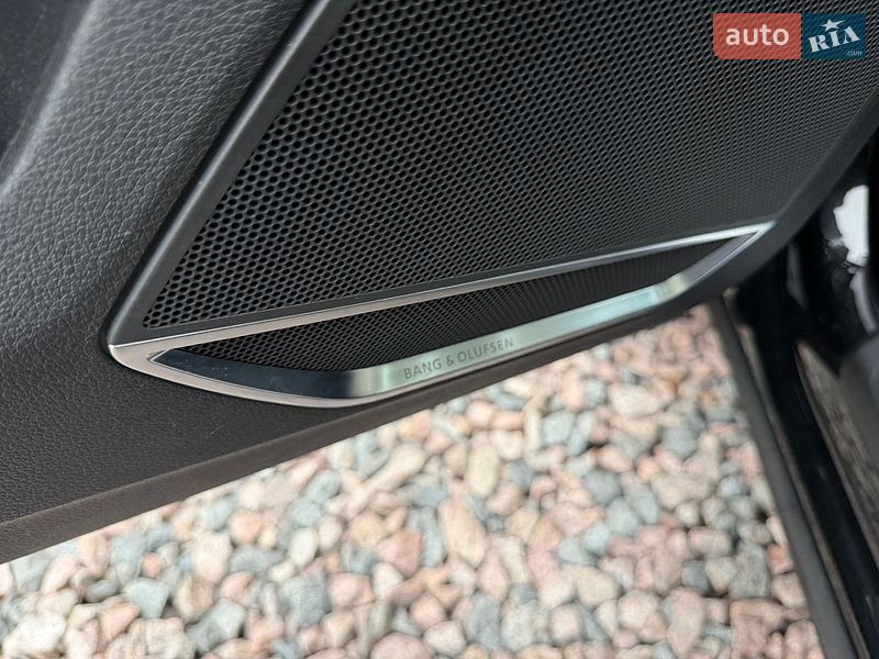 Позашляховик / Кросовер Audi Q3 2021 в Києві