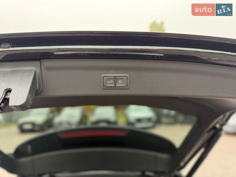 Позашляховик / Кросовер Audi Q3 2021 в Києві