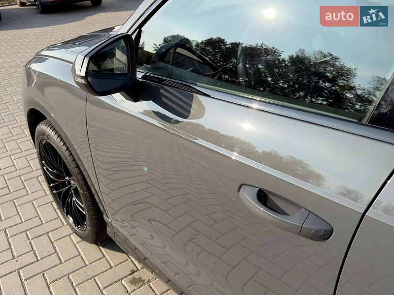 Внедорожник / Кроссовер Audi Q3 2021 в Тернополе