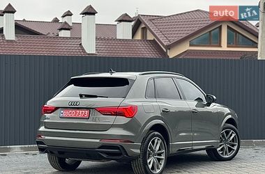 Внедорожник / Кроссовер Audi Q3 2024 в Тернополе
