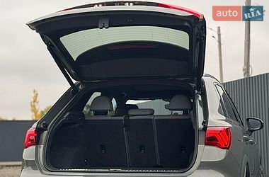 Внедорожник / Кроссовер Audi Q3 2024 в Тернополе