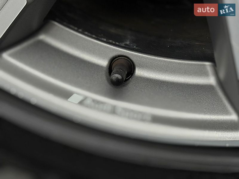 Внедорожник / Кроссовер Audi Q3 2024 в Тернополе