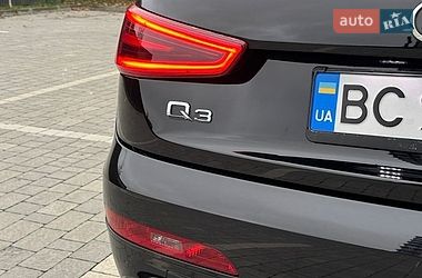 Внедорожник / Кроссовер Audi Q3 2011 в Ивано-Франковске